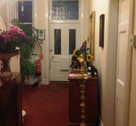 Alcorn Guest House  в Данди