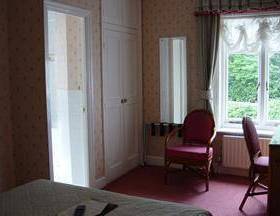 Brockenhurst Hotel  в Аскоте