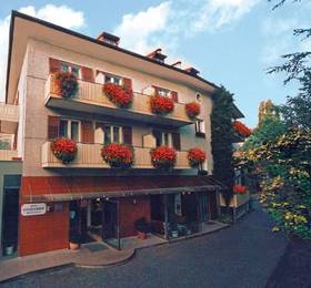 Hotel Steidlerhof  в Больцано