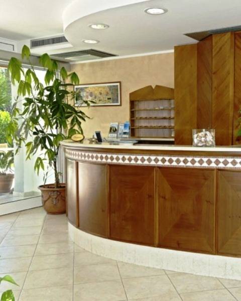 Hotel Mareazzurro  3*