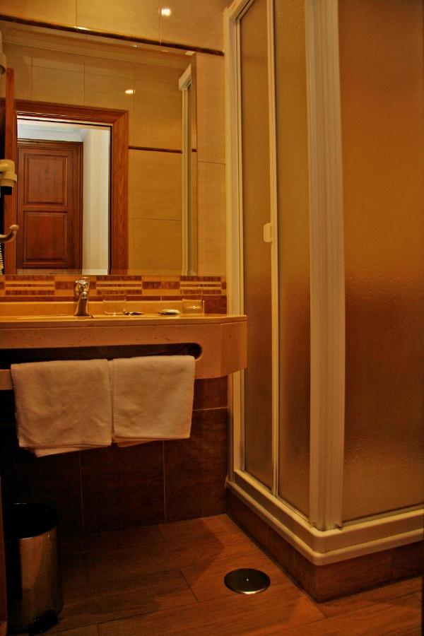 Hostal Victoria I
