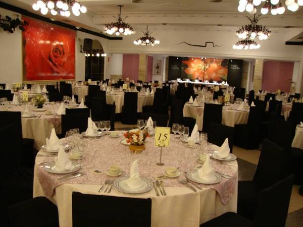 Hostal Nuevo Real  Испания, Вальдепеньяс