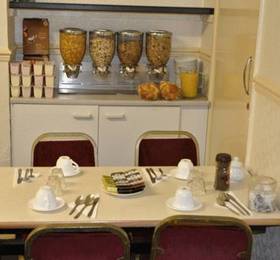 Carlton Hotel B&B  в Лондоне