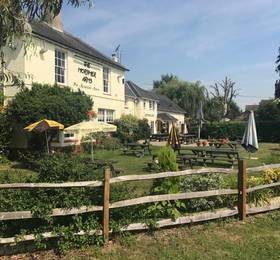 Mortimer Arms Inn  в Ромсей