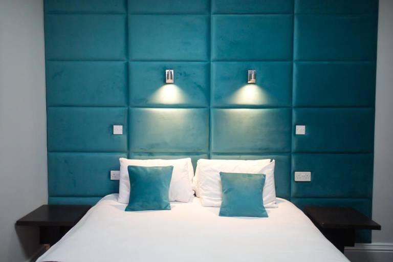 The Bromley Hotel 