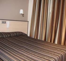 Отдых в Hostal Las Flores - Испания, Барселона