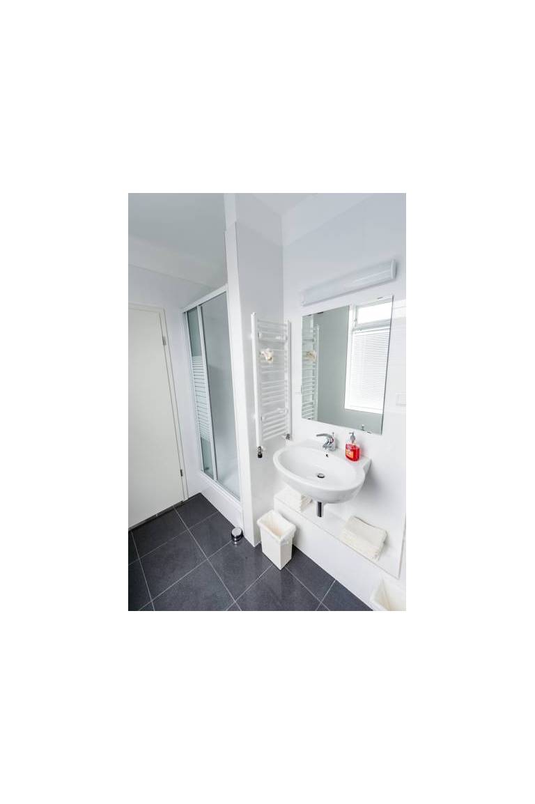 Center Guesthouse 