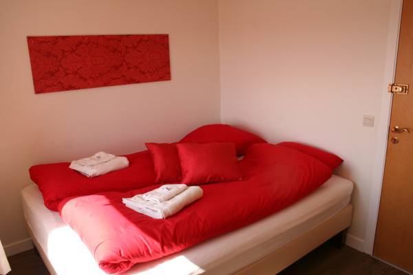 Guesthouse Dyngja  Исландия, Хофн