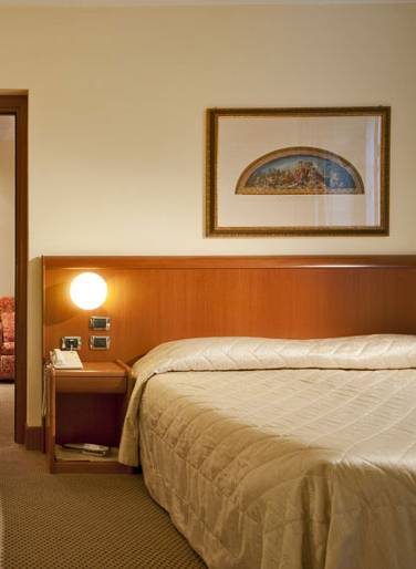 Ponte Sisto Hotel 4*