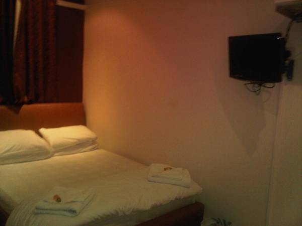 Old Friend Hotel 