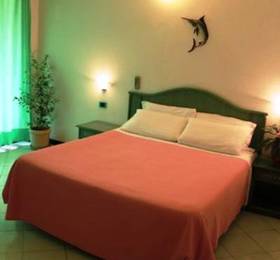 Hotel Blu Marlin  в Вилласимиусе
