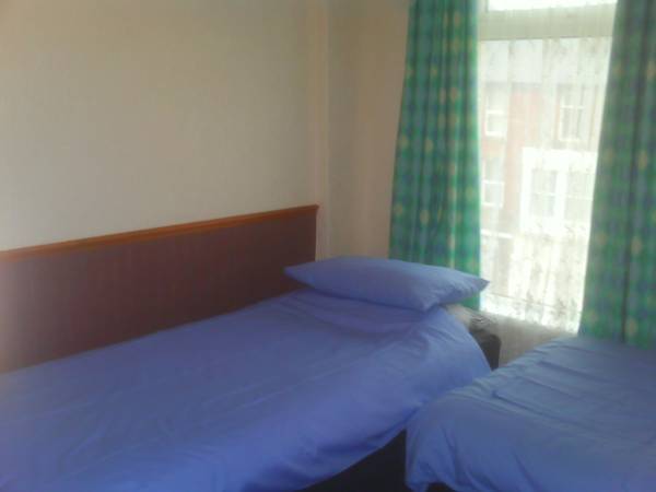 Oasis Guesthouse  2* Великобритания, Блэкпул