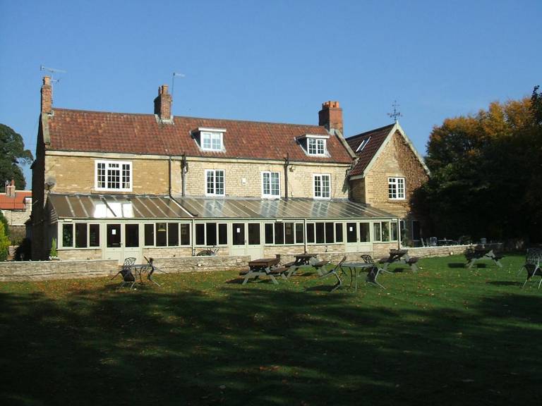 East Ayton Lodge 
