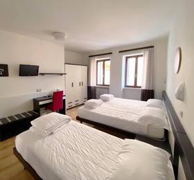 Hotel Alla Torre  в озере Гарда