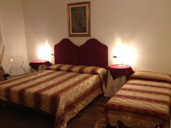 Albergo Moderno 2* Италия, Лукка