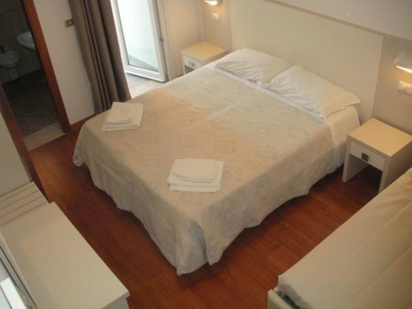 Hotel Butterfly 3* Италия, Римини