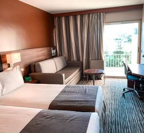 Holiday Inn Cannes в Каннах