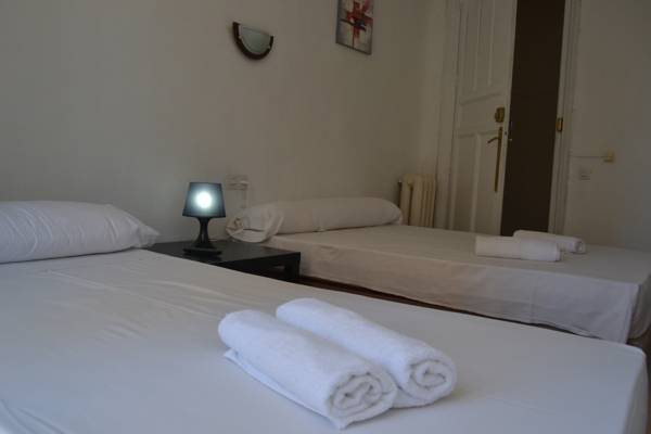 Hostal Helena 2