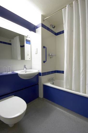 Travelodge Cork  3* Ирландия, Корк
