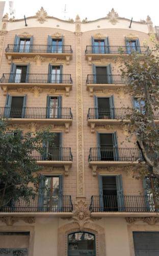 Splendom Suites 