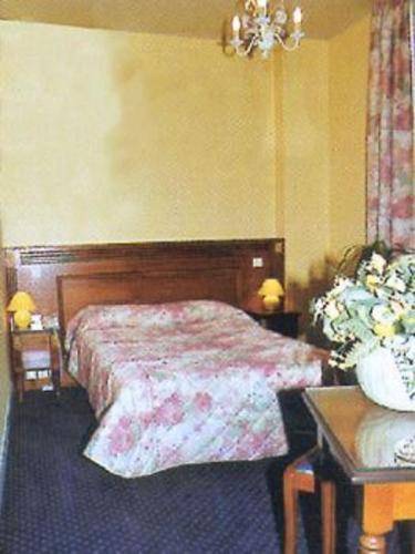 Hotel Courtonne  Франция, Кан