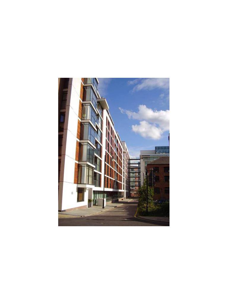 iida Apartments 