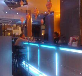 Blue Star Hotel  в Лондоне