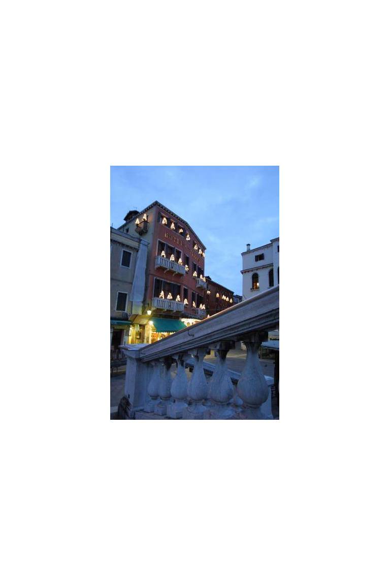 NH Venezia Santa Lucia