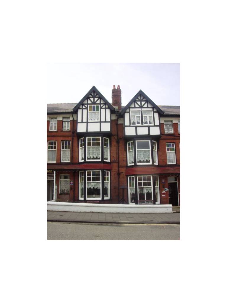 The Tudor House 