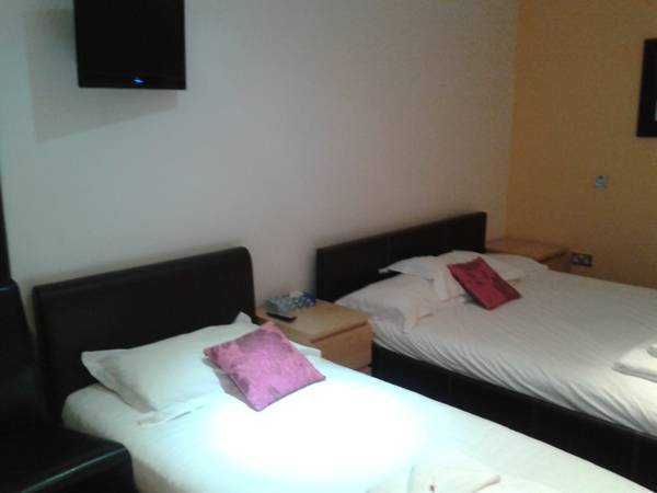 Hotel 82 London  4* Великобритания, Лондон