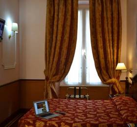 Hotel Invictus  в Риме