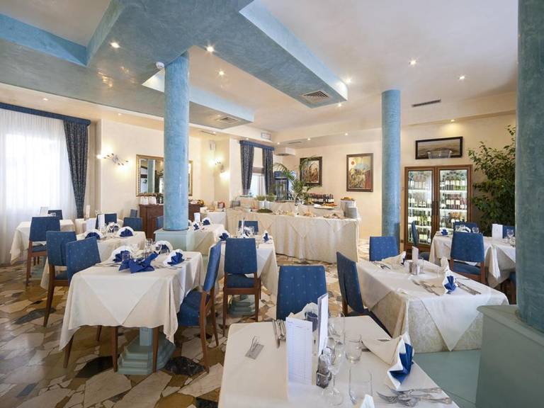 Hotel Karinzia
