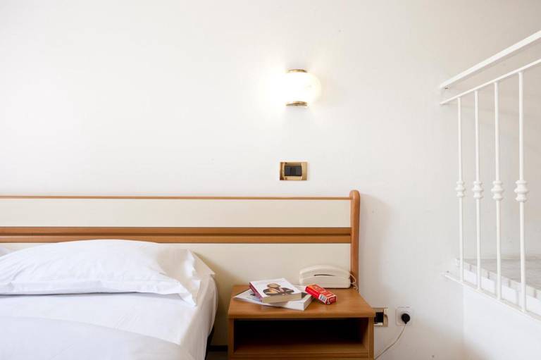 Hotel I 4 Assi 