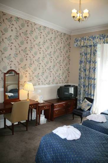 Bancourt Hotel  2* Великобритания, Торки