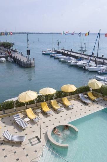 Hotel Sirmione 4* Италия, Гарда