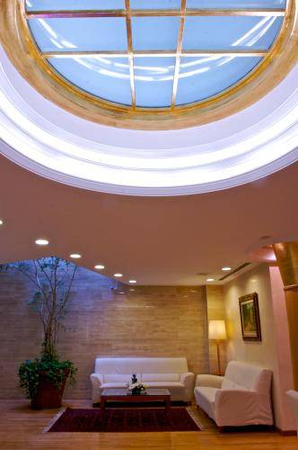 Vilana Hotel