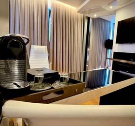 Hotel Inffinit  в Виго