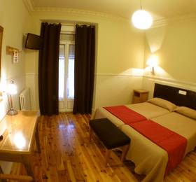 Hostal Canovas  в Куэнке
