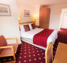 Denewood Hotel  в Борнмуте