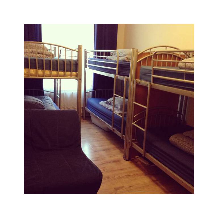Midtown Hostel 