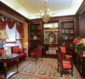 Napoleon Paris  в Париже
