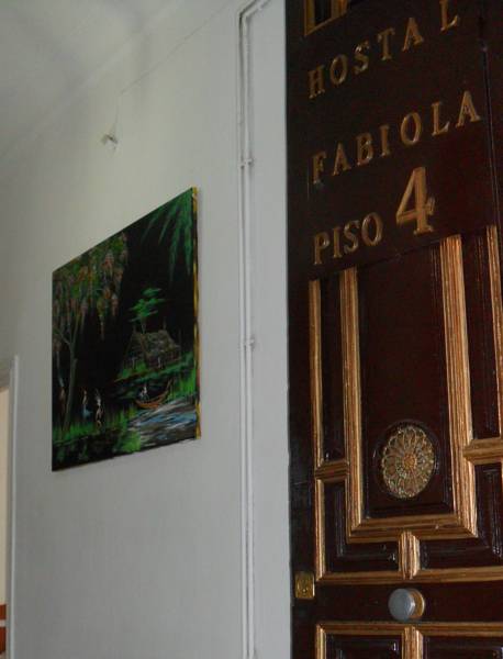 Far Home Plaza Mayor 1*