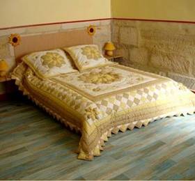 Туры в Maison Bourbon  в Франции