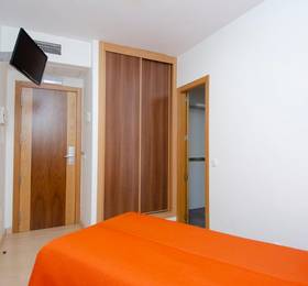 Туры в Hostal Granado в Испании