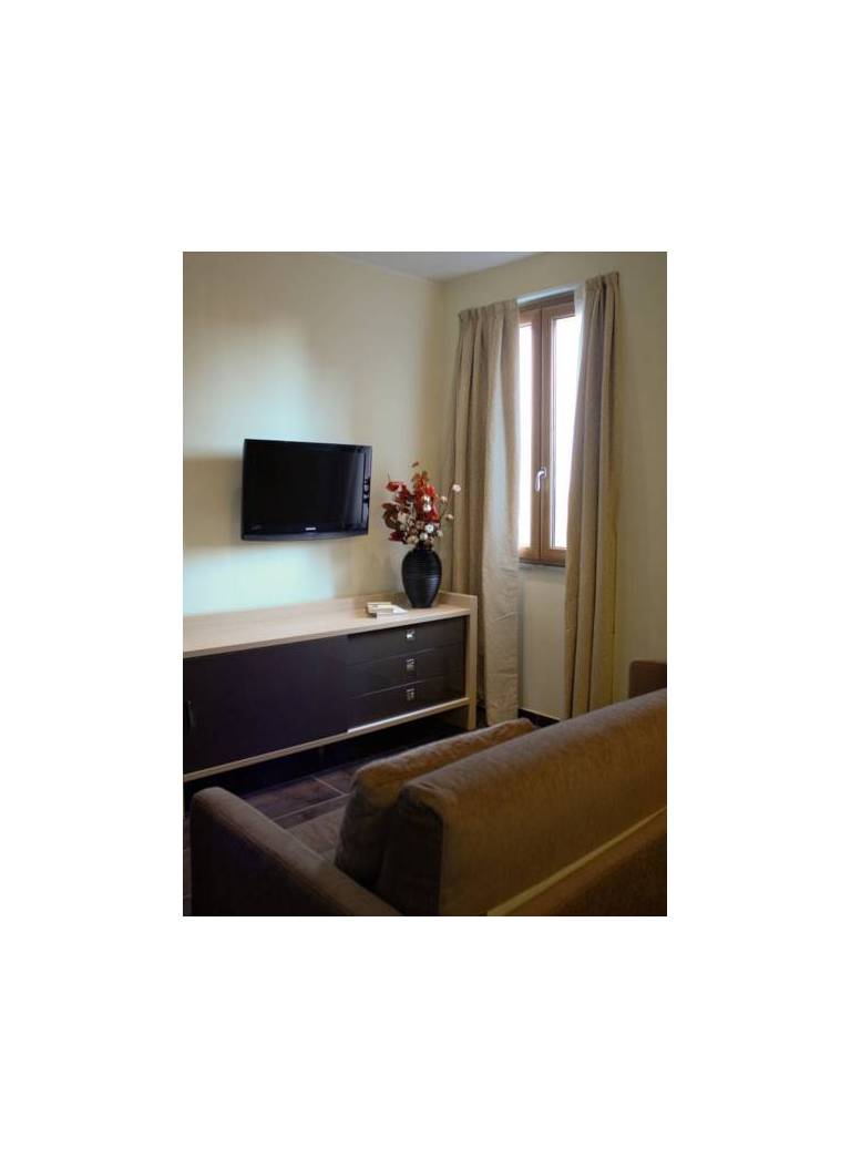 Bes Residence