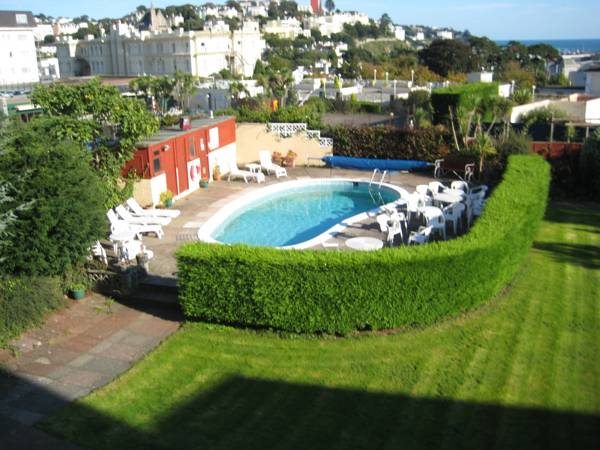 Nethway Hotel 