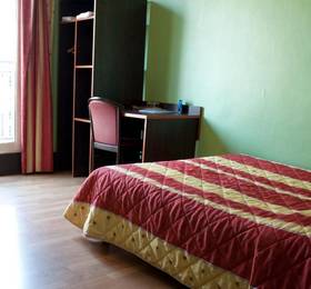 Hotel Cambrai в Париже