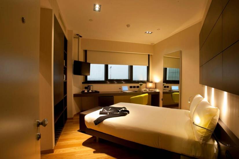 The Hub Hotel 4* Италия, Милан