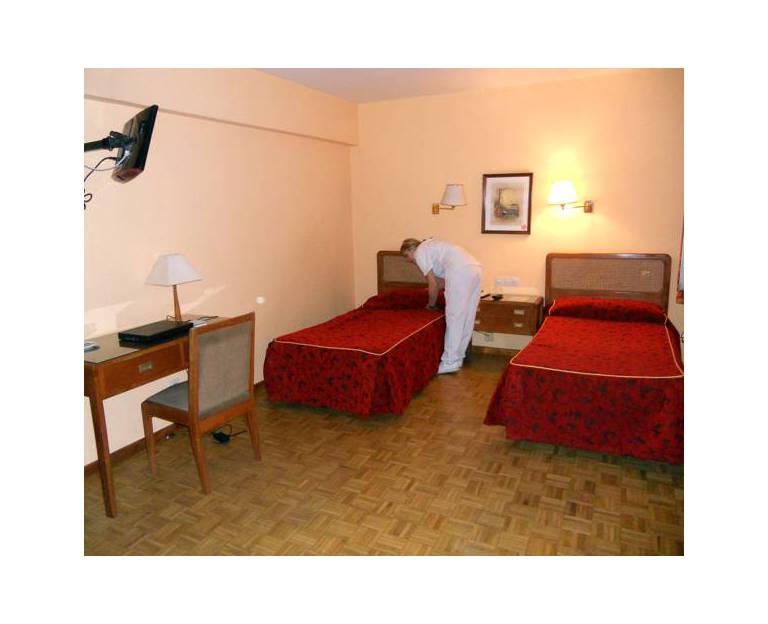 Hostal Cortes 