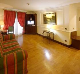 Hotel Traiano  в Риме